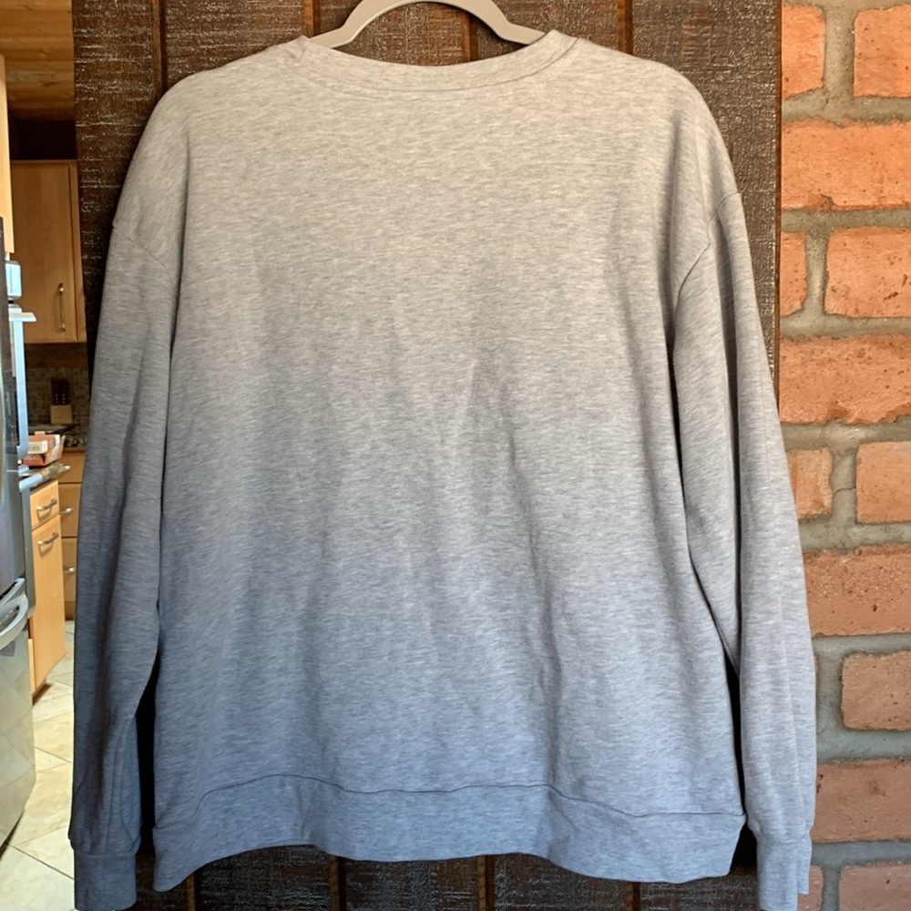 Tom & Jerry crewneck gray pullover sweatshirt size Juniors large 11 - 13 holiday - Picture 5 of 9